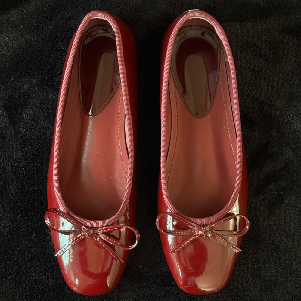 Cider wine red squared toe flat